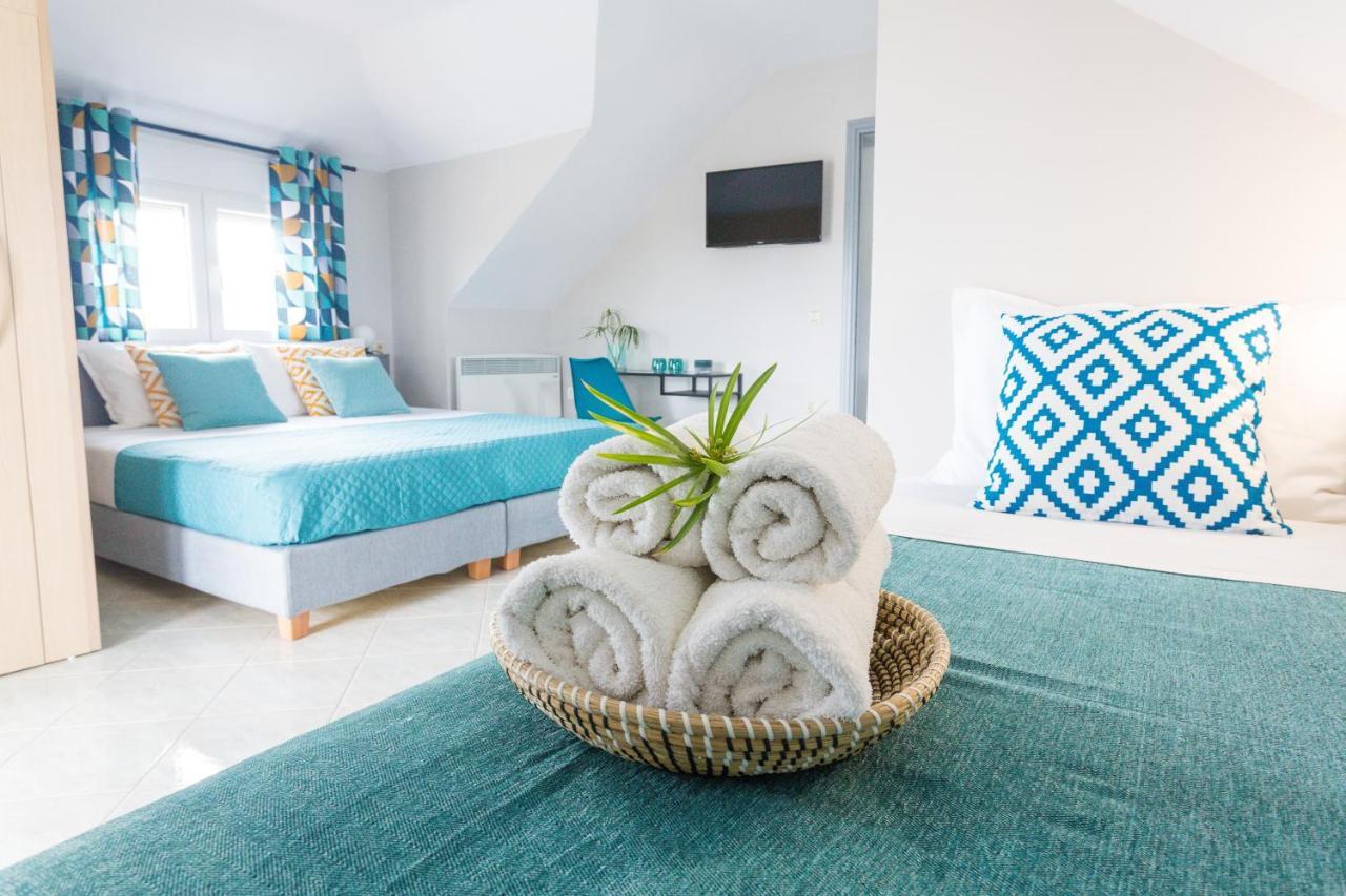Joya Ofrynio Stylish Suites Ofrinion Luaran gambar