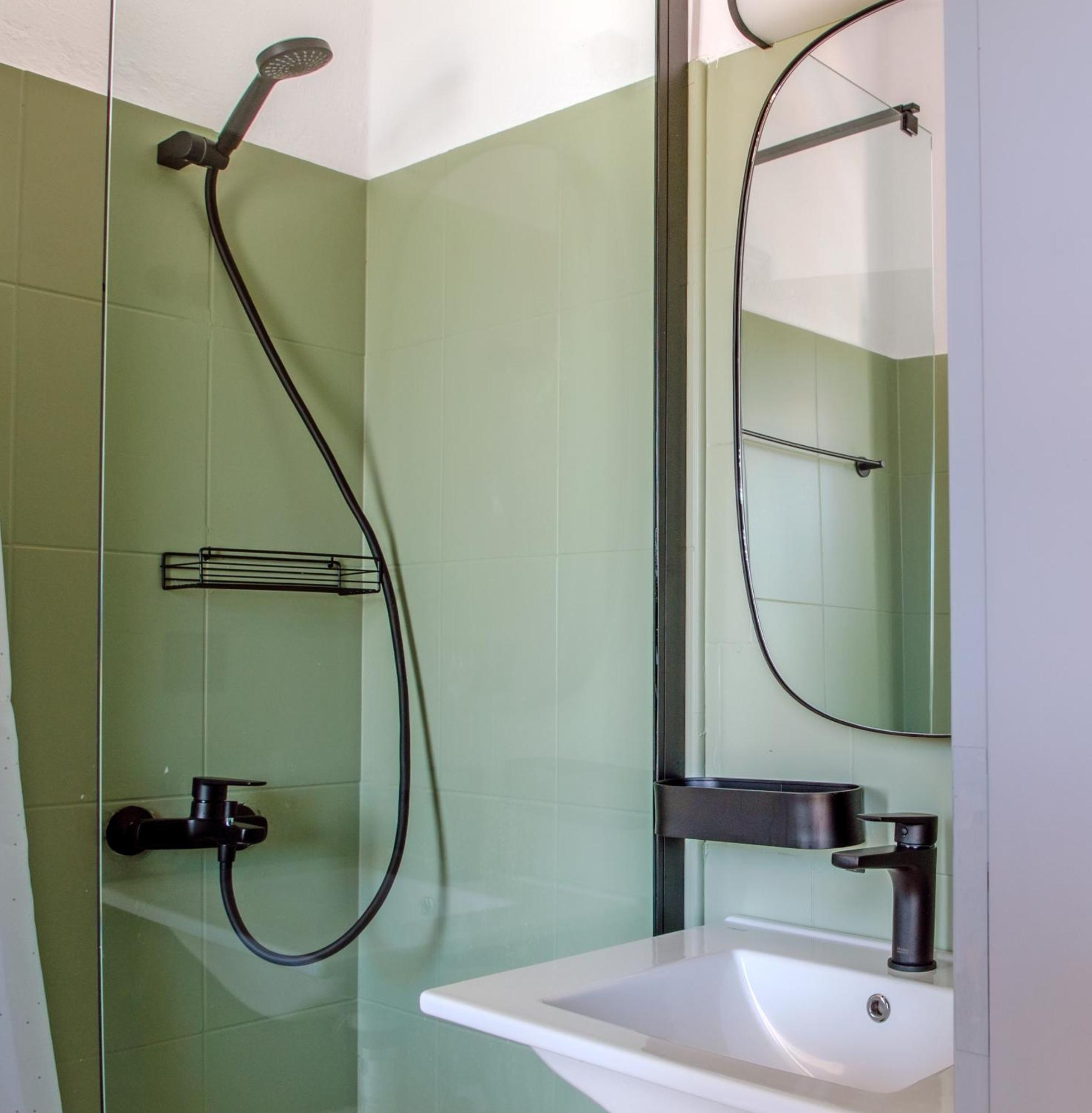 Joya Ofrynio Stylish Suites Ofrinion Bilik gambar